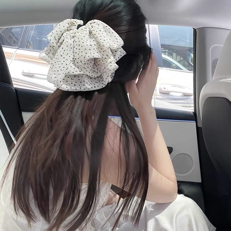2026 Nowa Czarna Spinka do Wło – Travel Accessories Aesthetic recenzja i cena